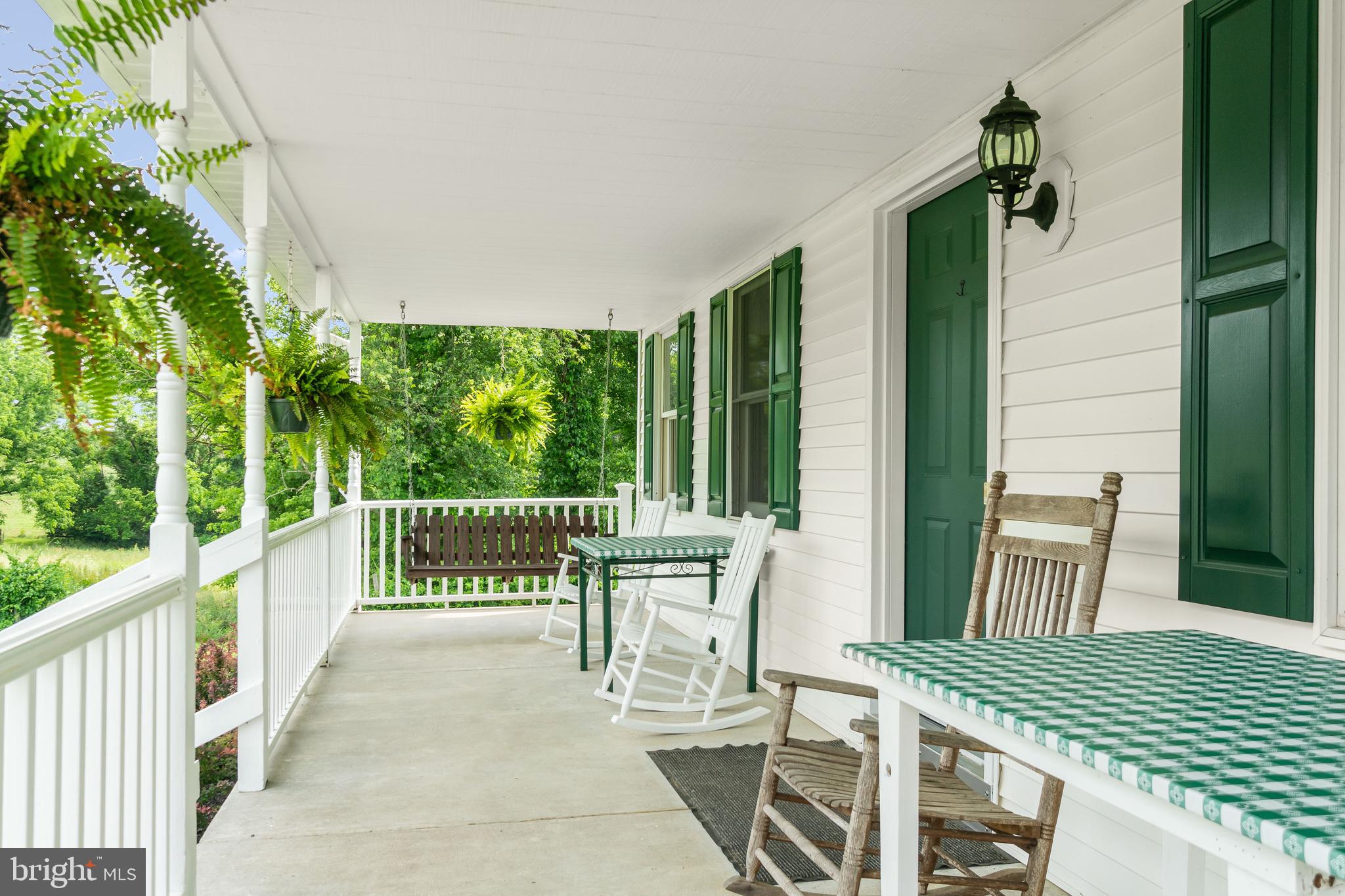 253 Kirks Mill Road Nottingham, PA 19362 - Photo 4 of 29 Lovely front porch