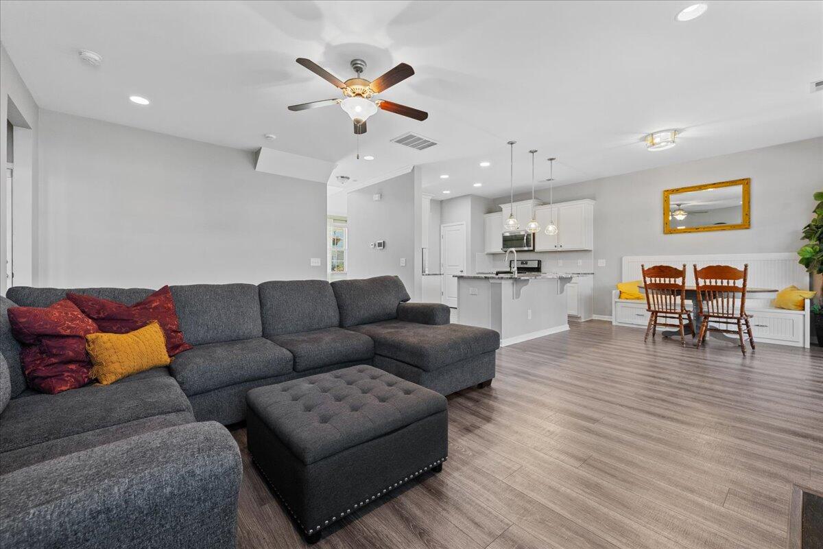 110 Cooks Rest Lane Moncks Corner, SC 29461 - Photo 14 of 49 18-1 (21 of 41)