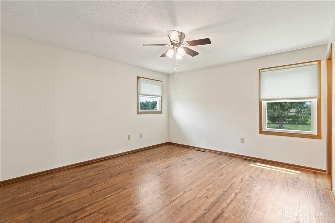 3697 Kemp Road Beavercreek, OH 45431 - Photo 14 of 28