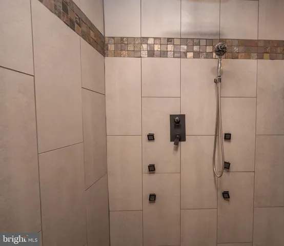 $375,000 | 31581 Garrett Highway, Accident, MD 21520