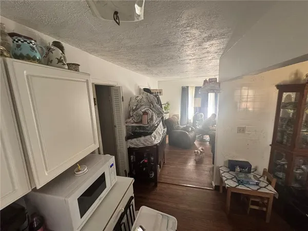 $135,000 | 512 Atchison Street, Oskaloosa, KS 66066