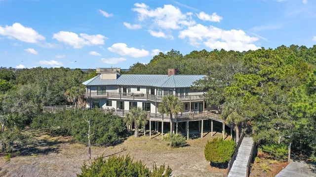 $2,999,000 | 153 Dewees Inlet Drive, Dewees Island, SC 29429