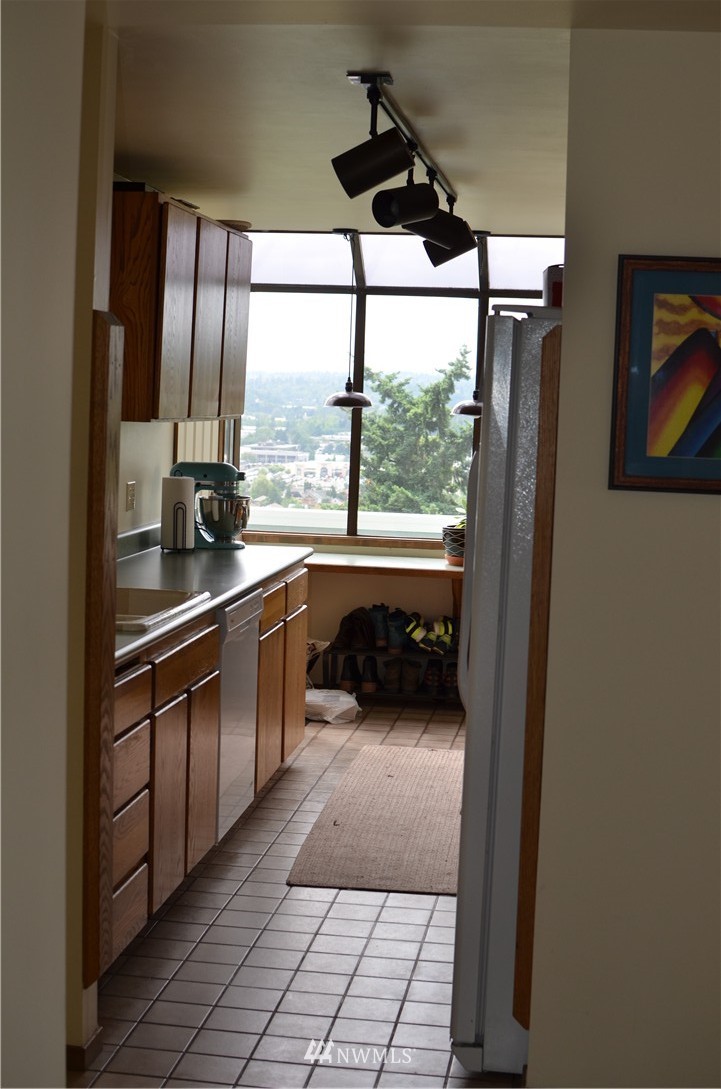 444 Cedar Avenue South Renton, WA 98057 - Photo 17 of 23