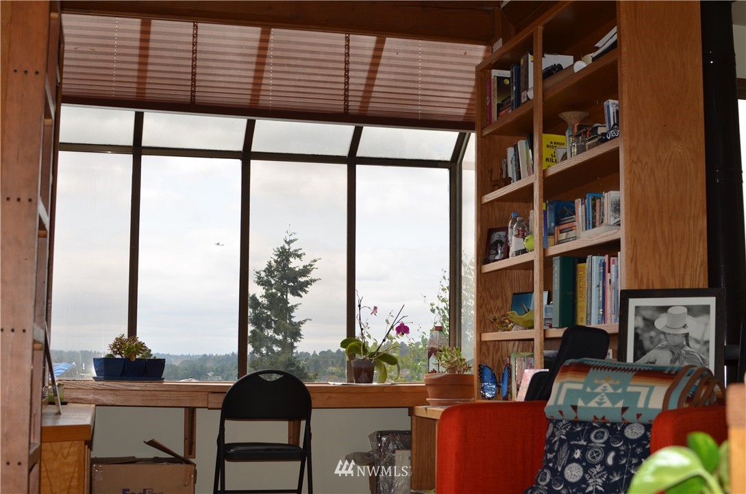 444 Cedar Avenue South Renton, WA 98057 - Photo 9 of 23