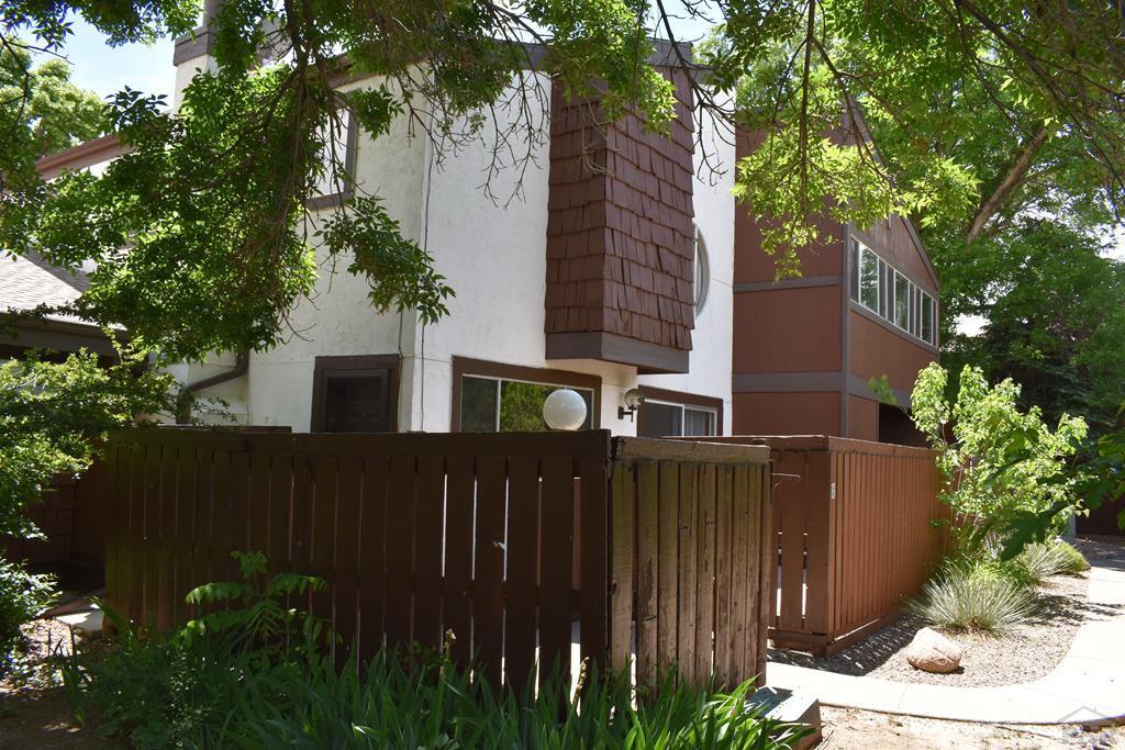 100 Scotland Road, Unit B Pueblo, CO 81001 - Photo 1 of 27