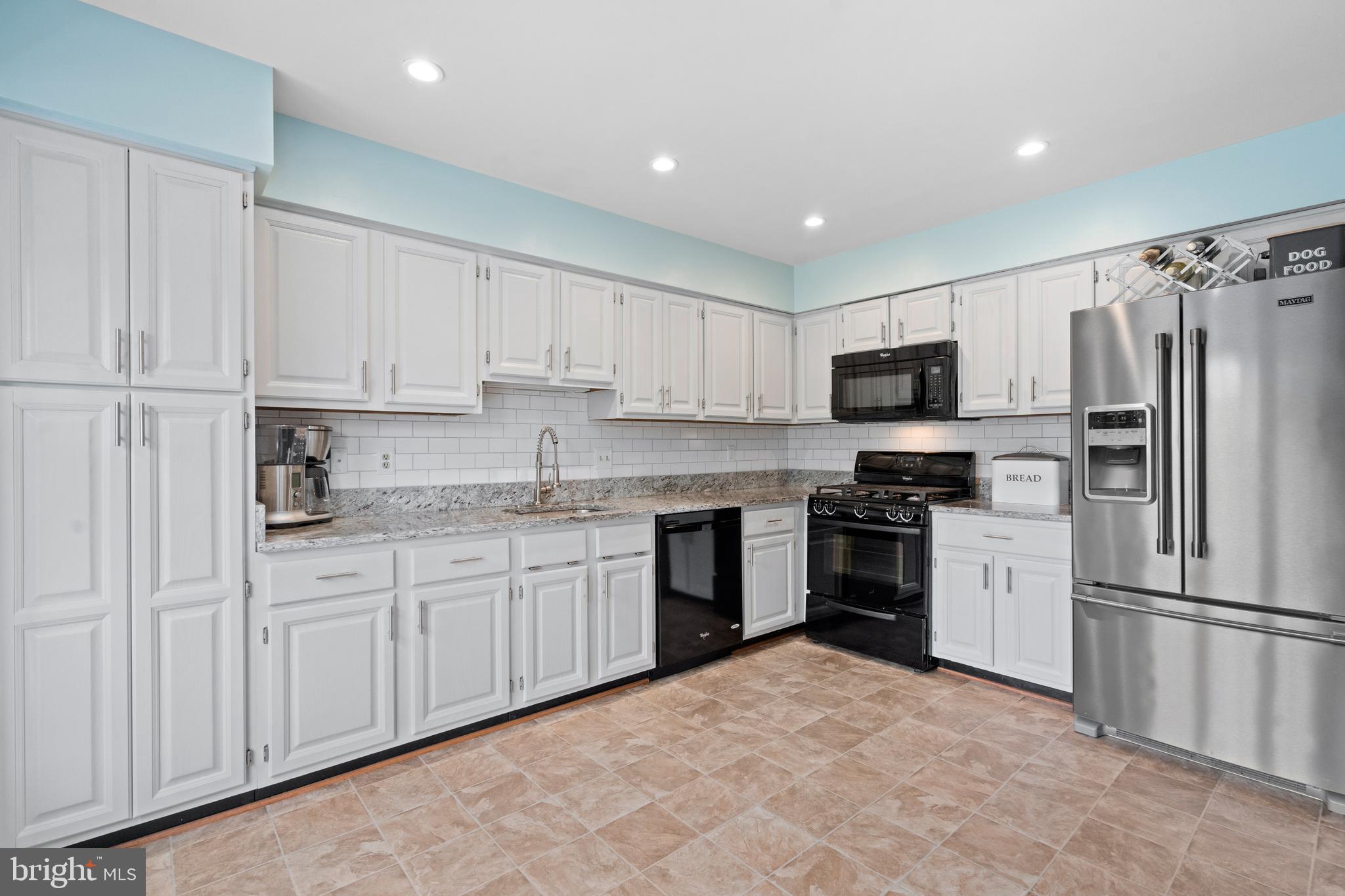 6320 Millwood Circle Springfield, VA 22152 - Photo 5 of 39