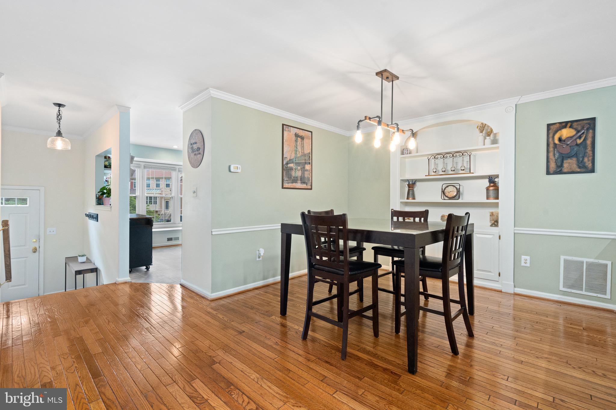 6320 Millwood Circle Springfield, VA 22152 - Photo 9 of 39
