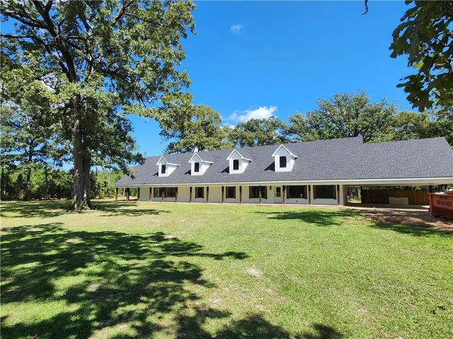 $398,500 | 348 Estate Drive, Pineville, LA 71360