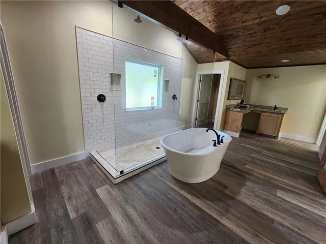 $398,500 | 348 Estate Drive, Pineville, LA 71360