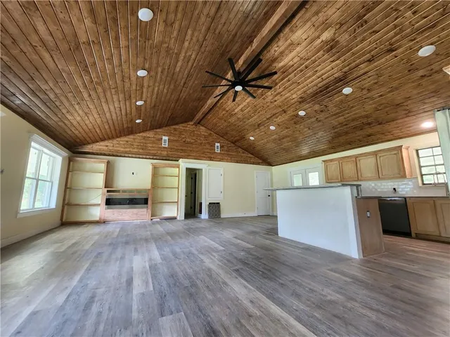 $398,500 | 348 Estate Drive, Pineville, LA 71360