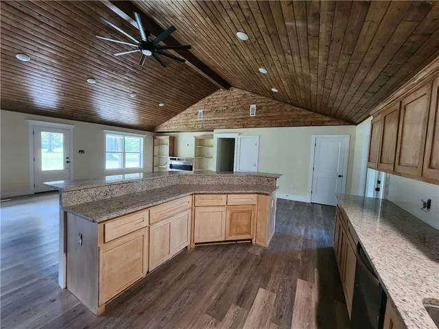 $398,500 | 348 Estate Drive, Pineville, LA 71360