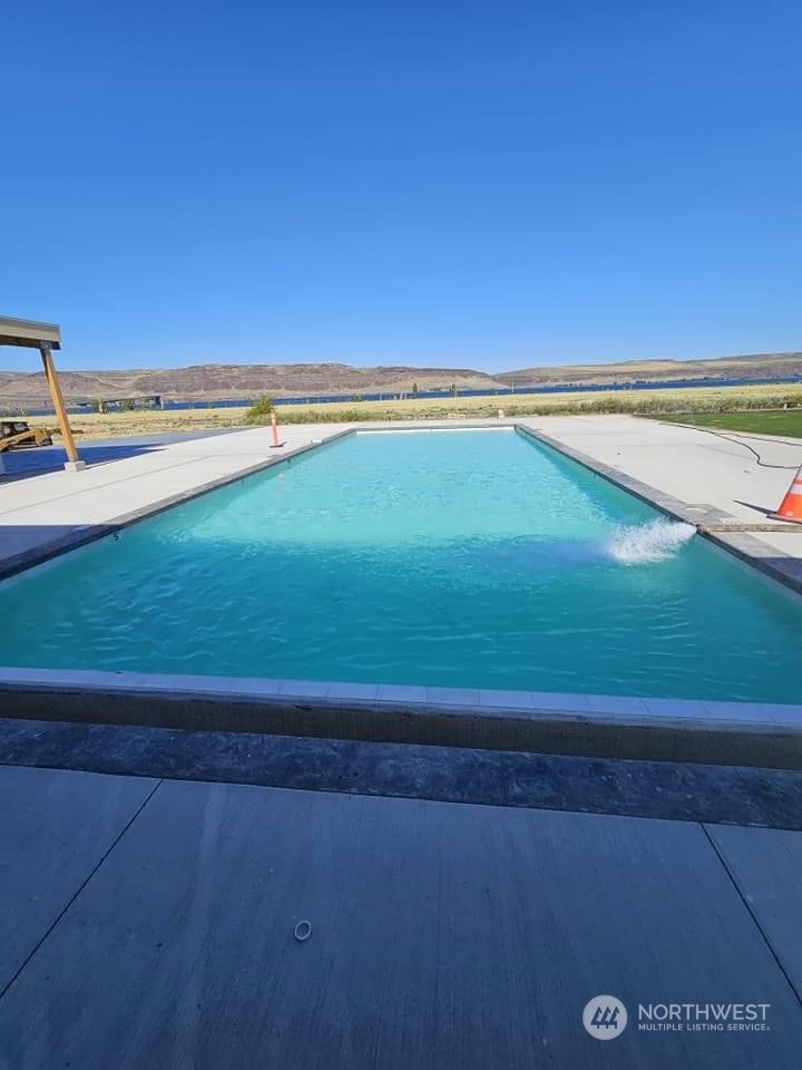 321 Bridgeview Drive Vantage, WA 98950 - Photo 1 of 1 a view of an ocean and beach