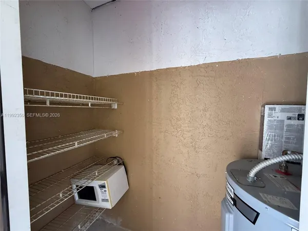 $1,900 | 800 Independence Drive, Unit 800I, Homestead, FL 33034