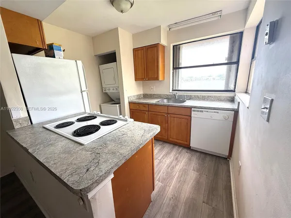 $1,900 | 800 Independence Drive, Unit 800I, Homestead, FL 33034