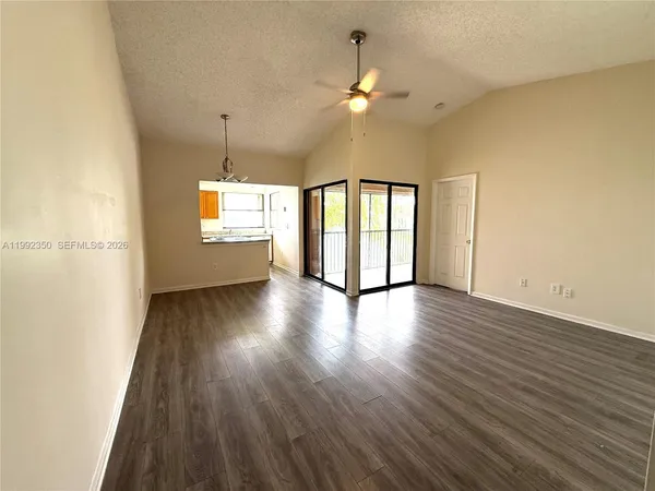 $1,900 | 800 Independence Drive, Unit 800I, Homestead, FL 33034