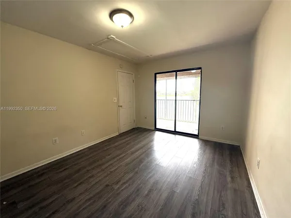 $1,900 | 800 Independence Drive, Unit 800I, Homestead, FL 33034