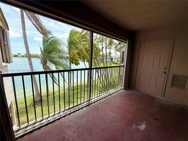 $1,900 | 800 Independence Drive, Unit 800I, Homestead, FL 33034