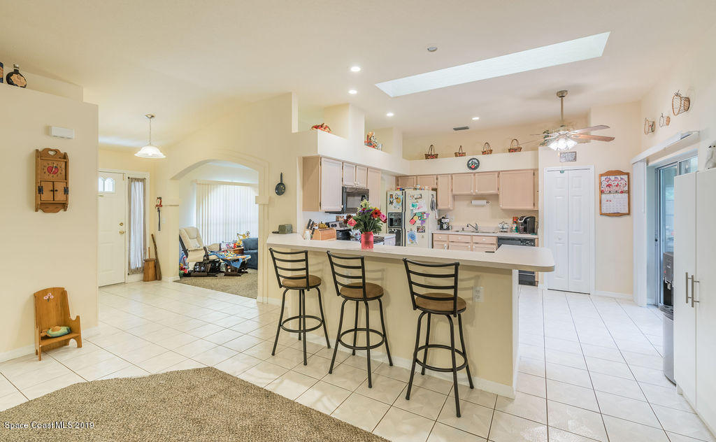 501 Ulm Road Northwest Palm Bay, FL 32907 - Photo 6 of 32 Kitchen