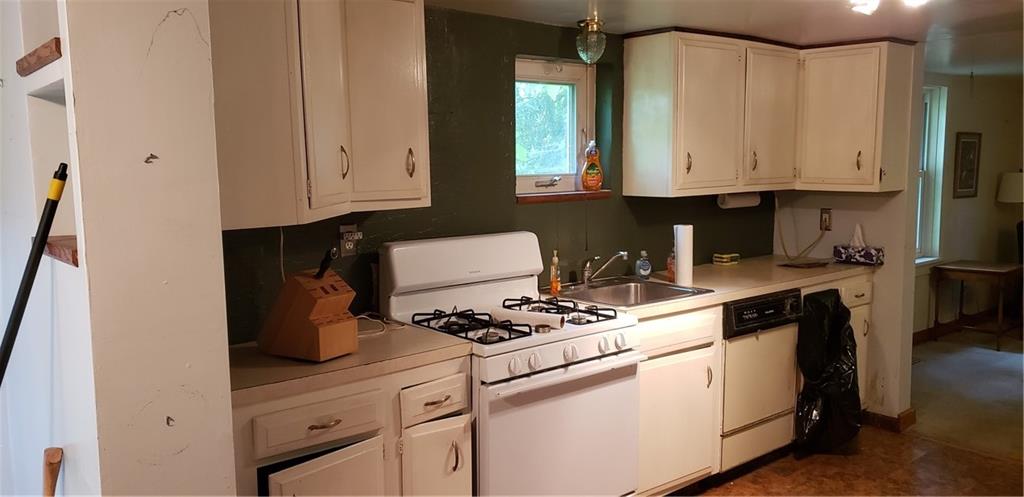 870 Ridge Road Bridgeville, PA 15017 - Photo 17 of 25 Gallery Image 17