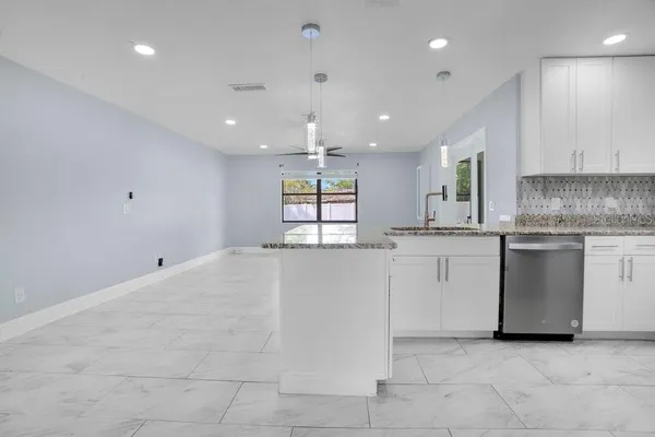 $387,000 | 3575 Lark Lane, Mulberry, FL 33860