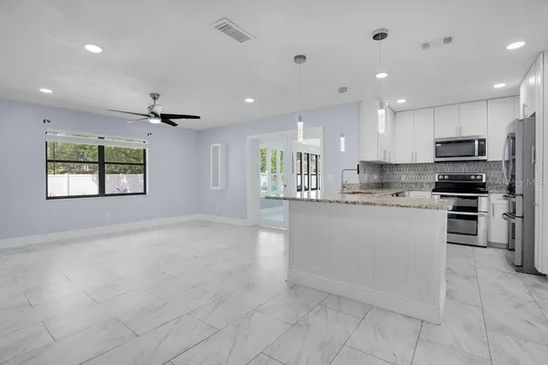 $387,000 | 3575 Lark Lane, Mulberry, FL 33860