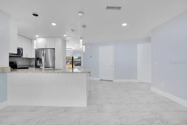 $387,000 | 3575 Lark Lane, Mulberry, FL 33860