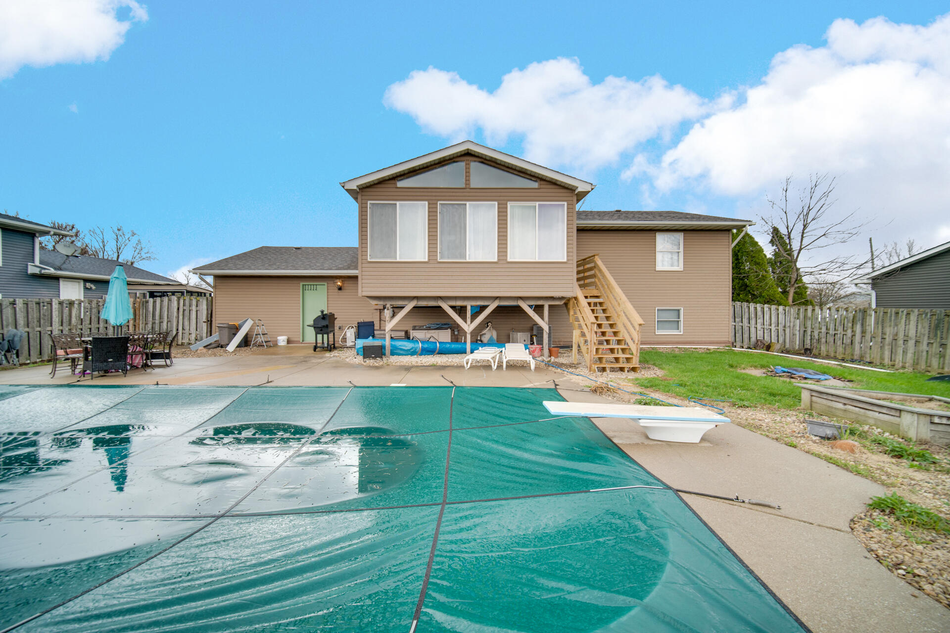 3754 Taylor Street Portage, IN 46368 - Photo 2 of 25 1920x1280