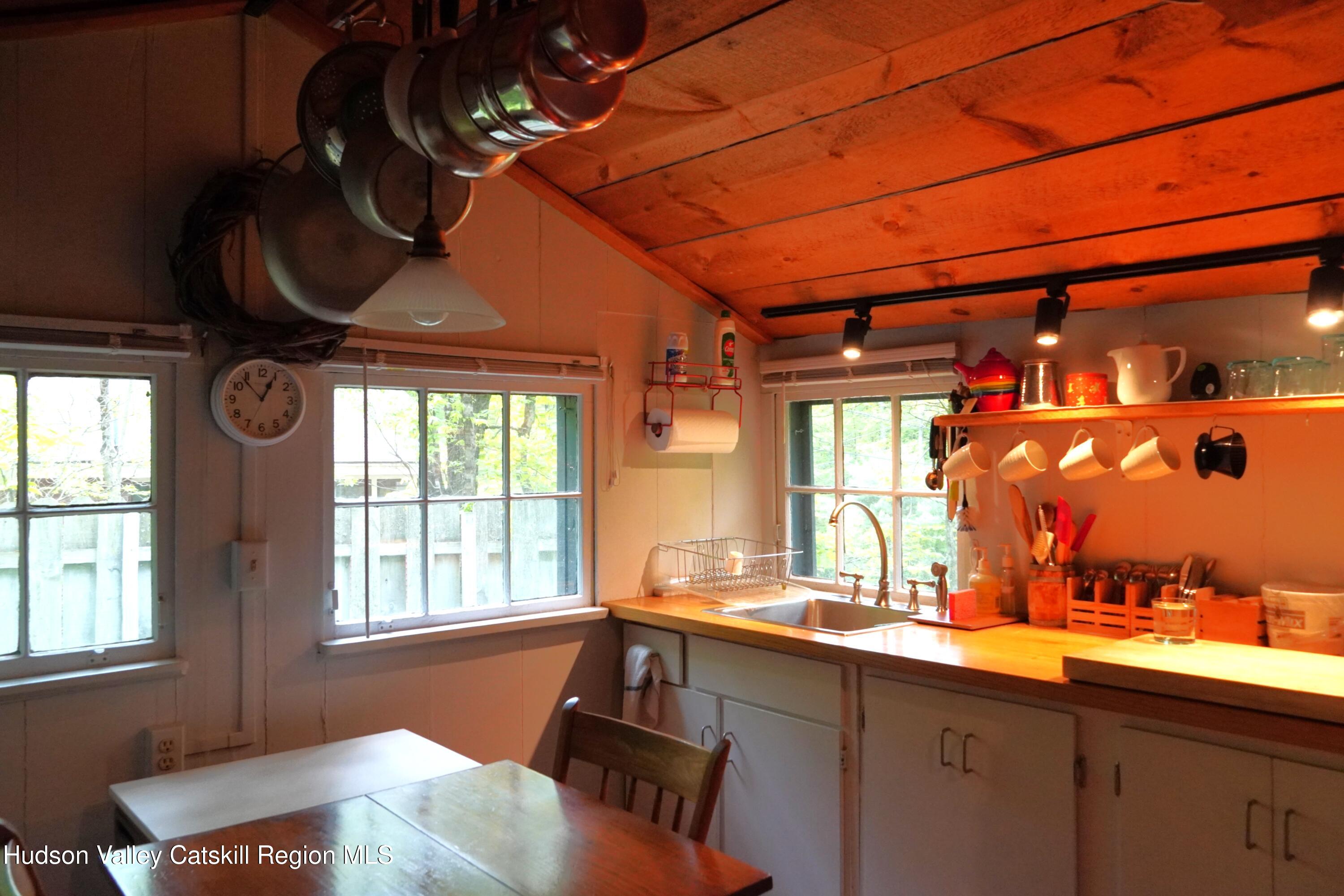 3 Dymond Road Kerhonkson, NY 12446 - Photo 6 of 16 DSC00436
