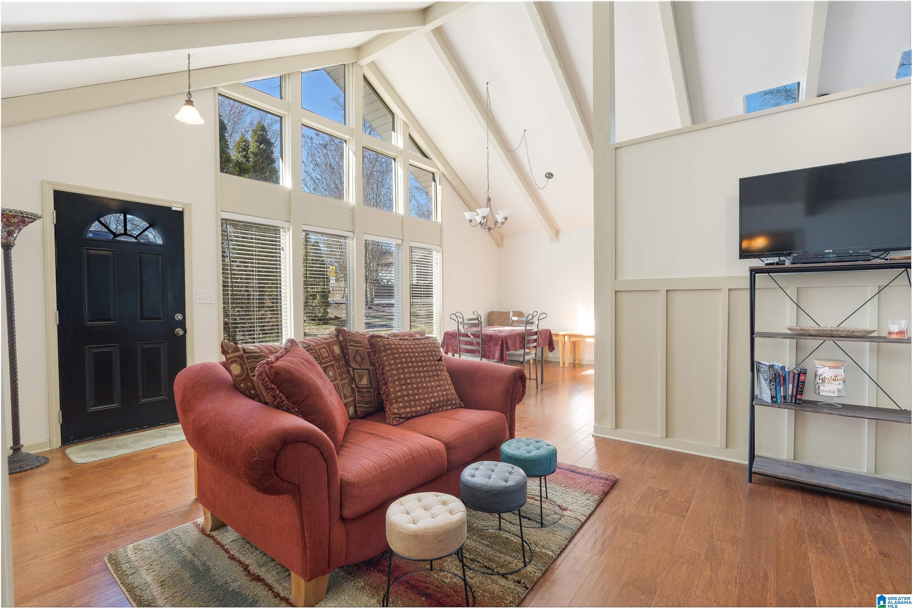 3290 Greendale Road Birmingham, AL 35243 - Photo 4 of 44