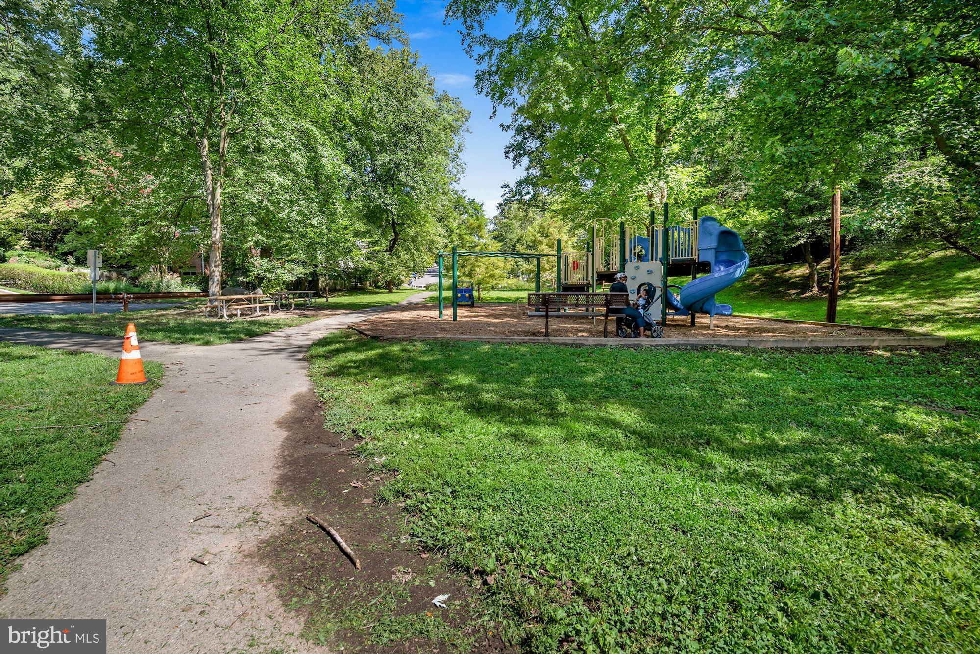 9205 Three Oaks Drive Silver Spring, MD 20901 - Photo 27 of 30