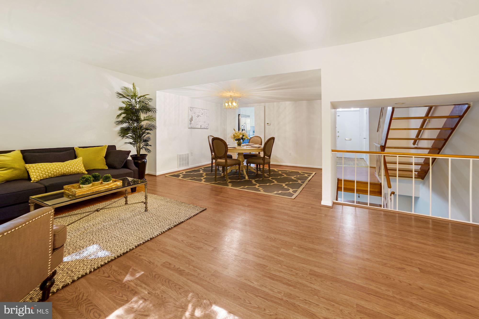9205 Three Oaks Drive Silver Spring, MD 20901 - Photo 10 of 30 Living/dinning room