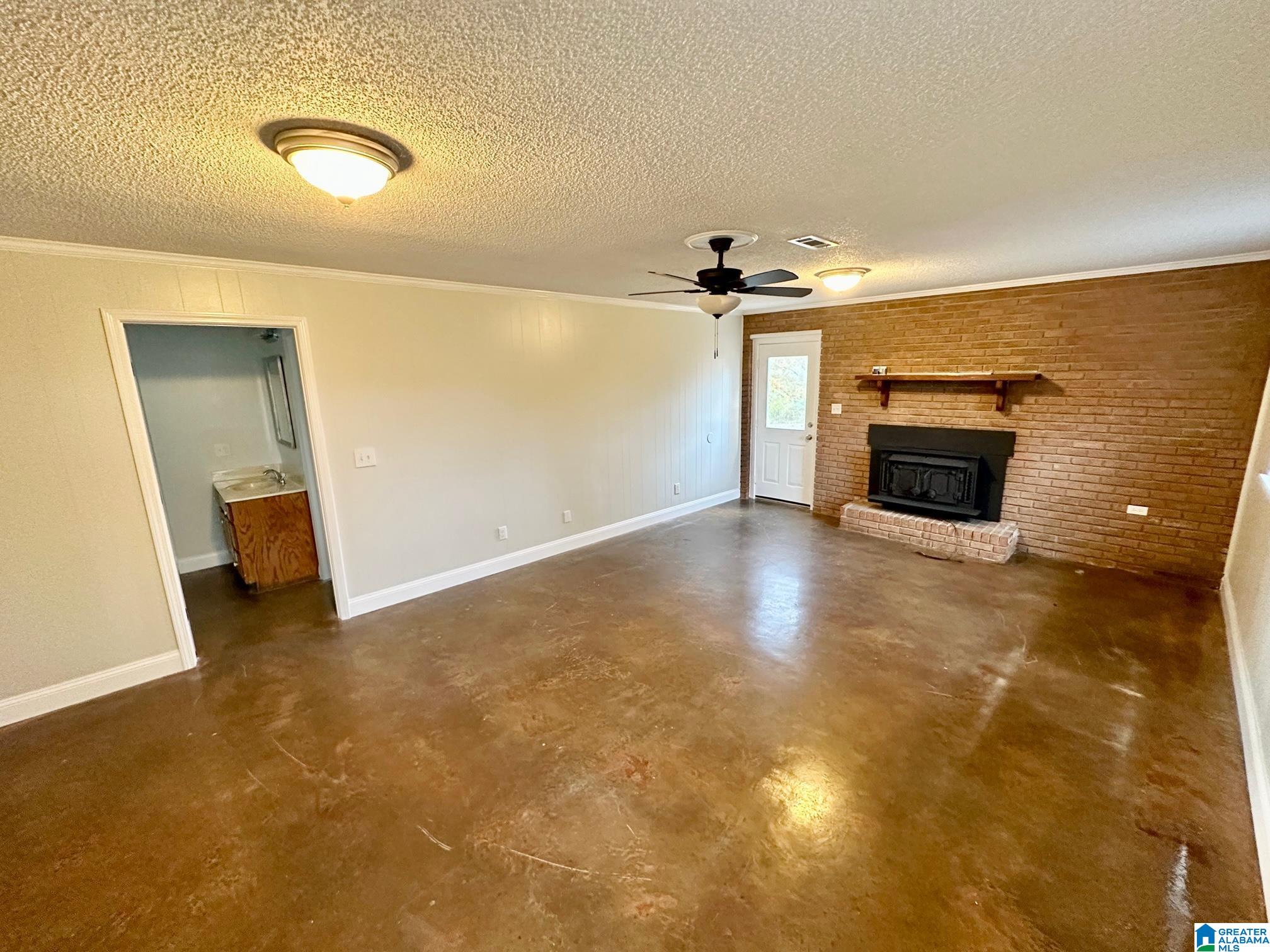2715 County Road 18 Clanton, AL 35045 - Photo 14 of 21