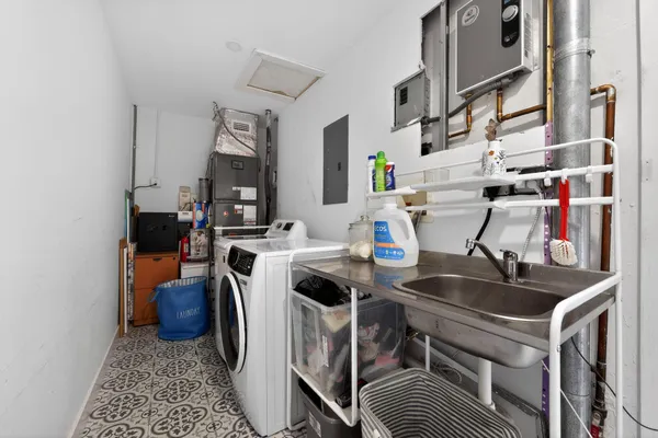 $5,500 | 976 Southwest 11th Street, Boca Raton, FL 33486