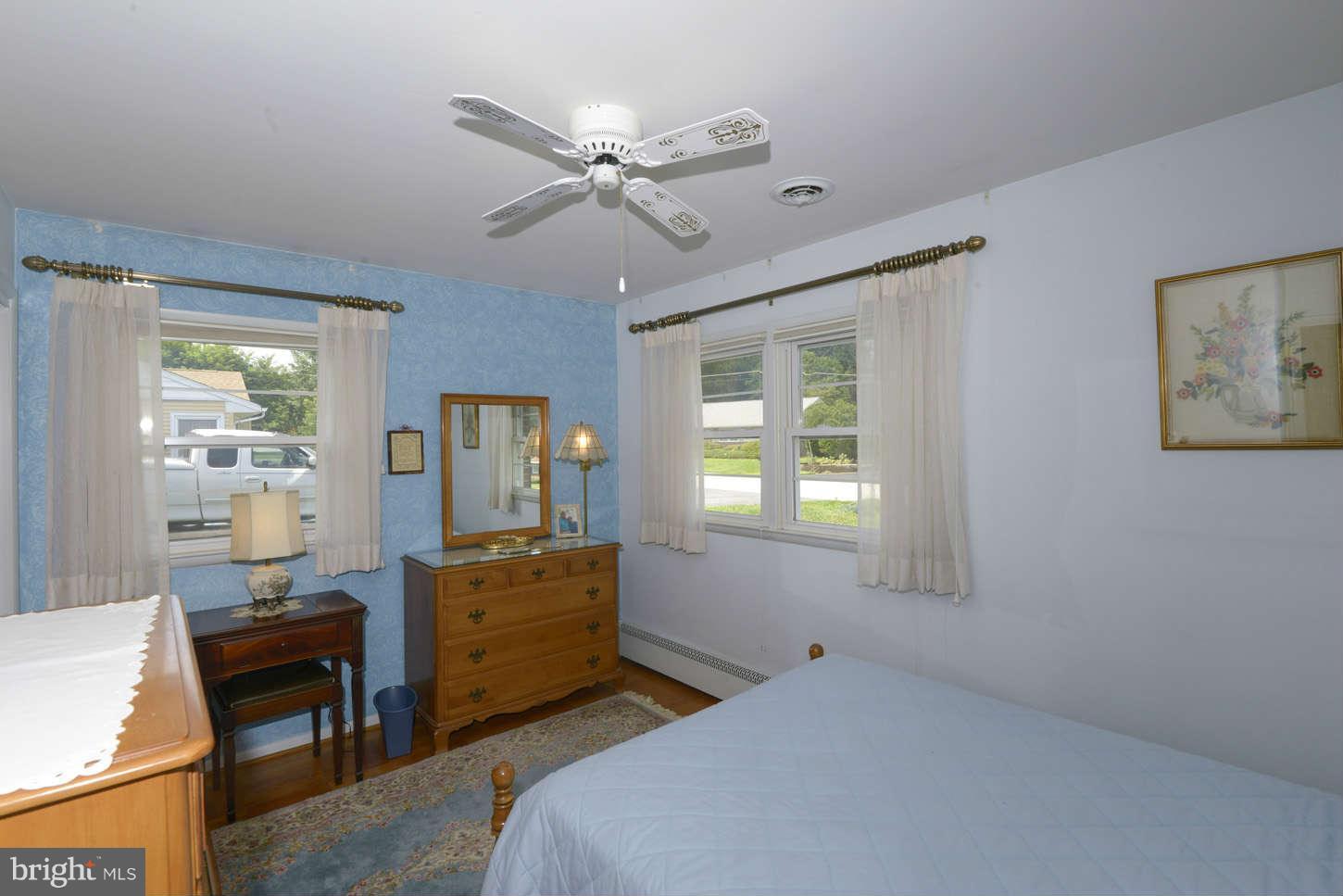 918 Rambling Drive Baltimore, MD 21228 - Photo 16 of 25 Bedroom