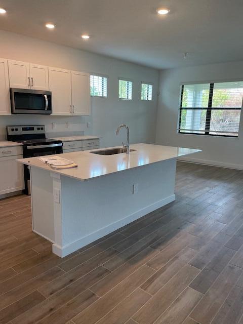 6000 Southeast Sky Blue Circle Stuart, FL 34997 - Photo 3 of 18 Kitchen