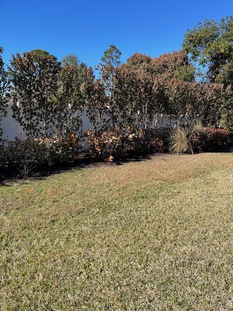 6000 Southeast Sky Blue Circle Stuart, FL 34997 - Photo 7 of 18 extra yard space