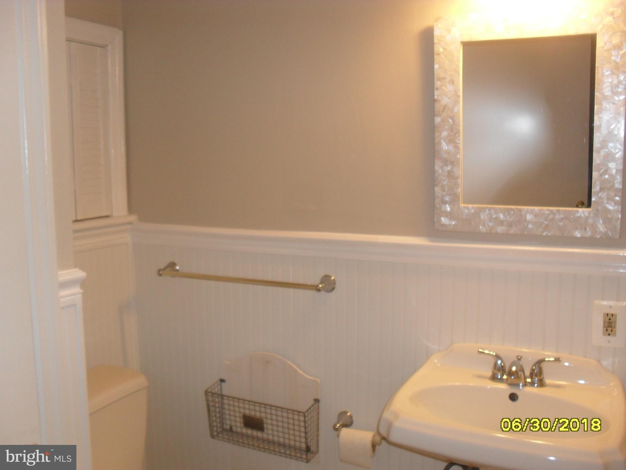 1018 Nicodemus Road Reisterstown, MD 21136 - Photo 20 of 28 Bath