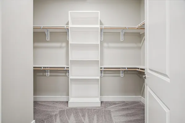 $7,985 | 9757 Katy Freeway, Unit 2604, Houston, TX 77024