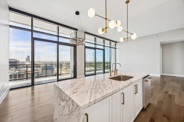 $8,475 | 9757 Katy Freeway, Unit 2604, Houston, TX 77024