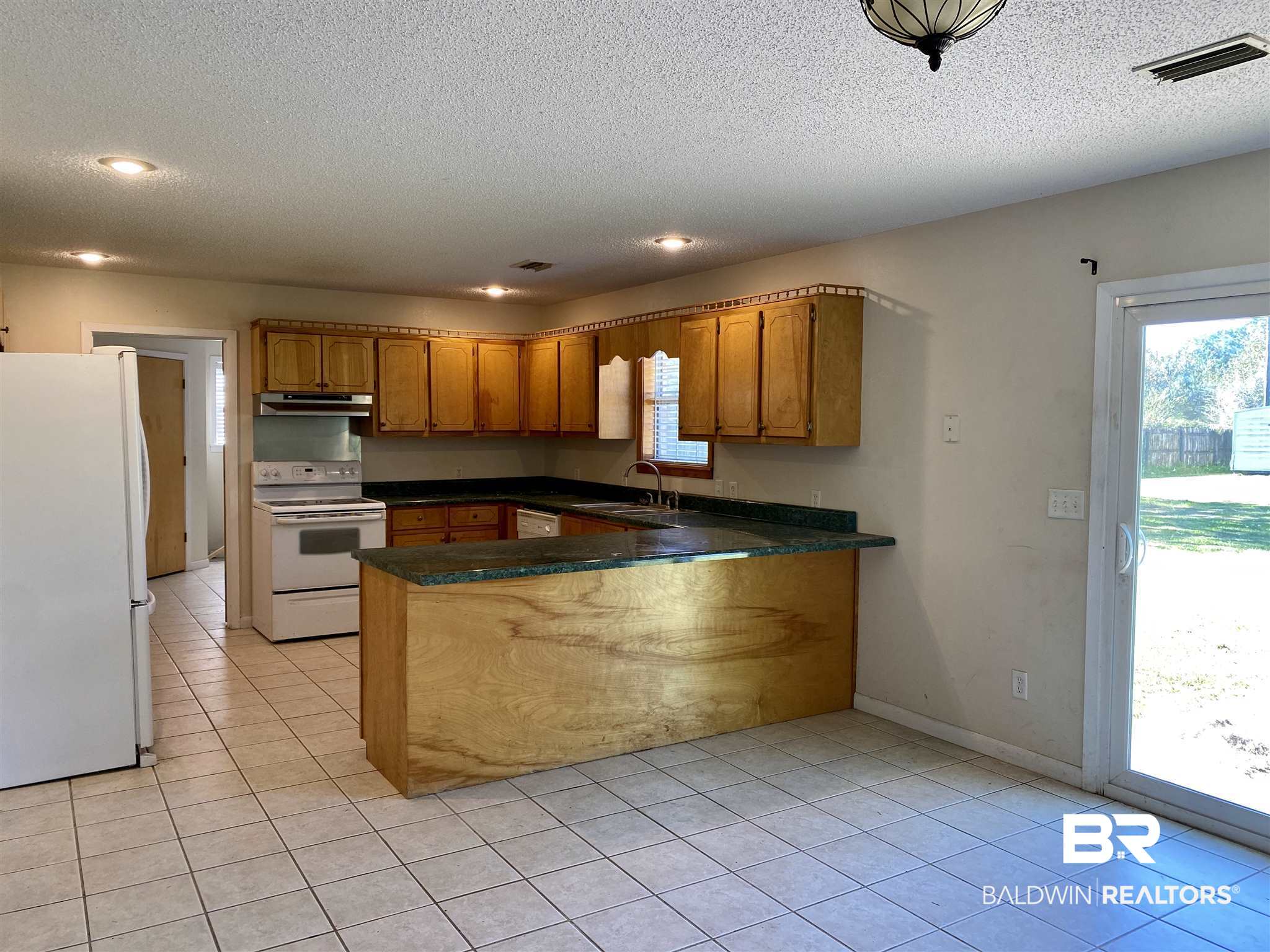 720 Horseshoe Road Brewton, AL 36426 - Photo 3 of 12