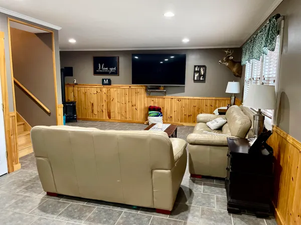 $790,000 | 17 Rainbow Way, Greenville, ME 04441