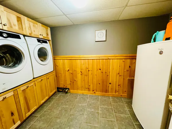 $790,000 | 17 Rainbow Way, Greenville, ME 04441