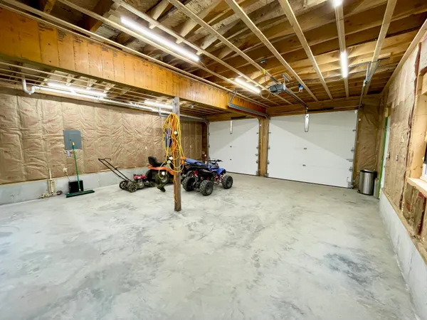 $790,000 | 17 Rainbow Way, Greenville, ME 04441