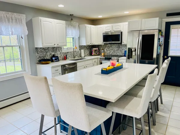 $790,000 | 17 Rainbow Way, Greenville, ME 04441