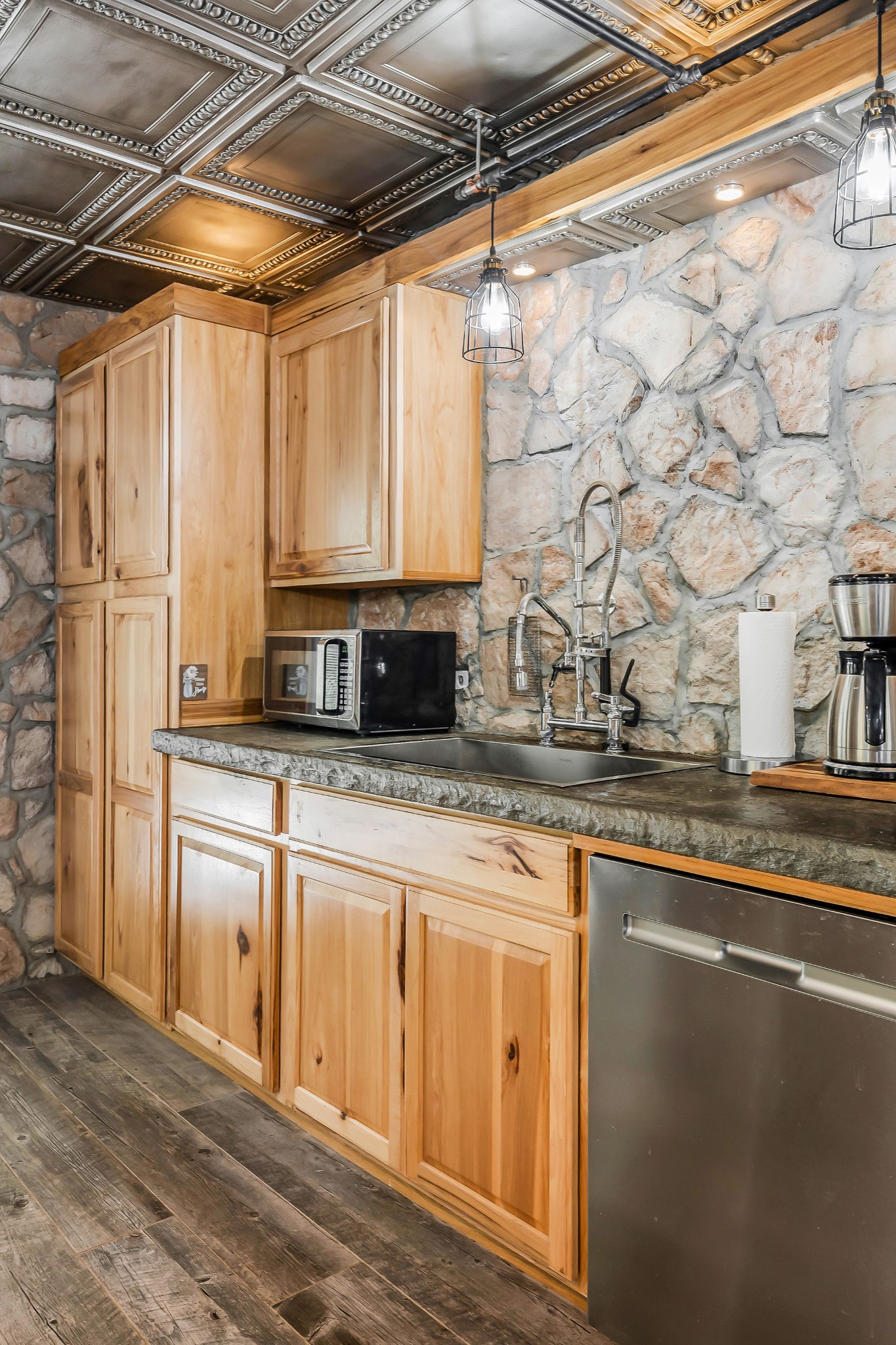 266 Shady Rest Road McMinnville, TN 37110 - Photo 5 of 43