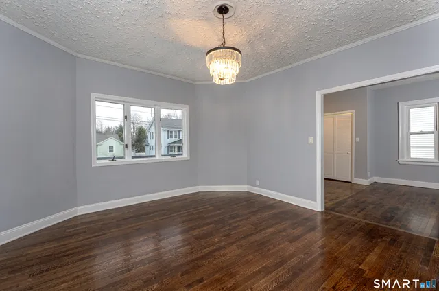 $329,999 | 87 Melrose Avenue, Waterbury, CT 06705