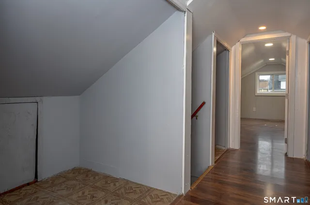 $339,999 | 87 Melrose Avenue, Waterbury, CT 06705