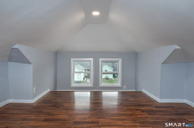 $329,999 | 87 Melrose Avenue, Waterbury, CT 06705