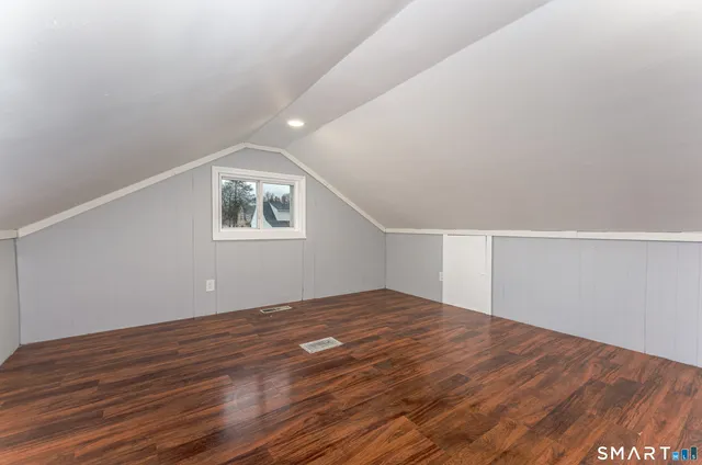 $329,999 | 87 Melrose Avenue, Waterbury, CT 06705