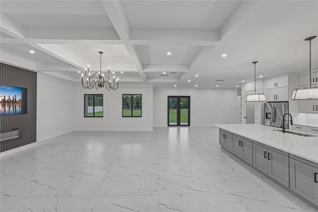 14080 Sydney Road Dover, FL 33527 - Photo 10 of 100